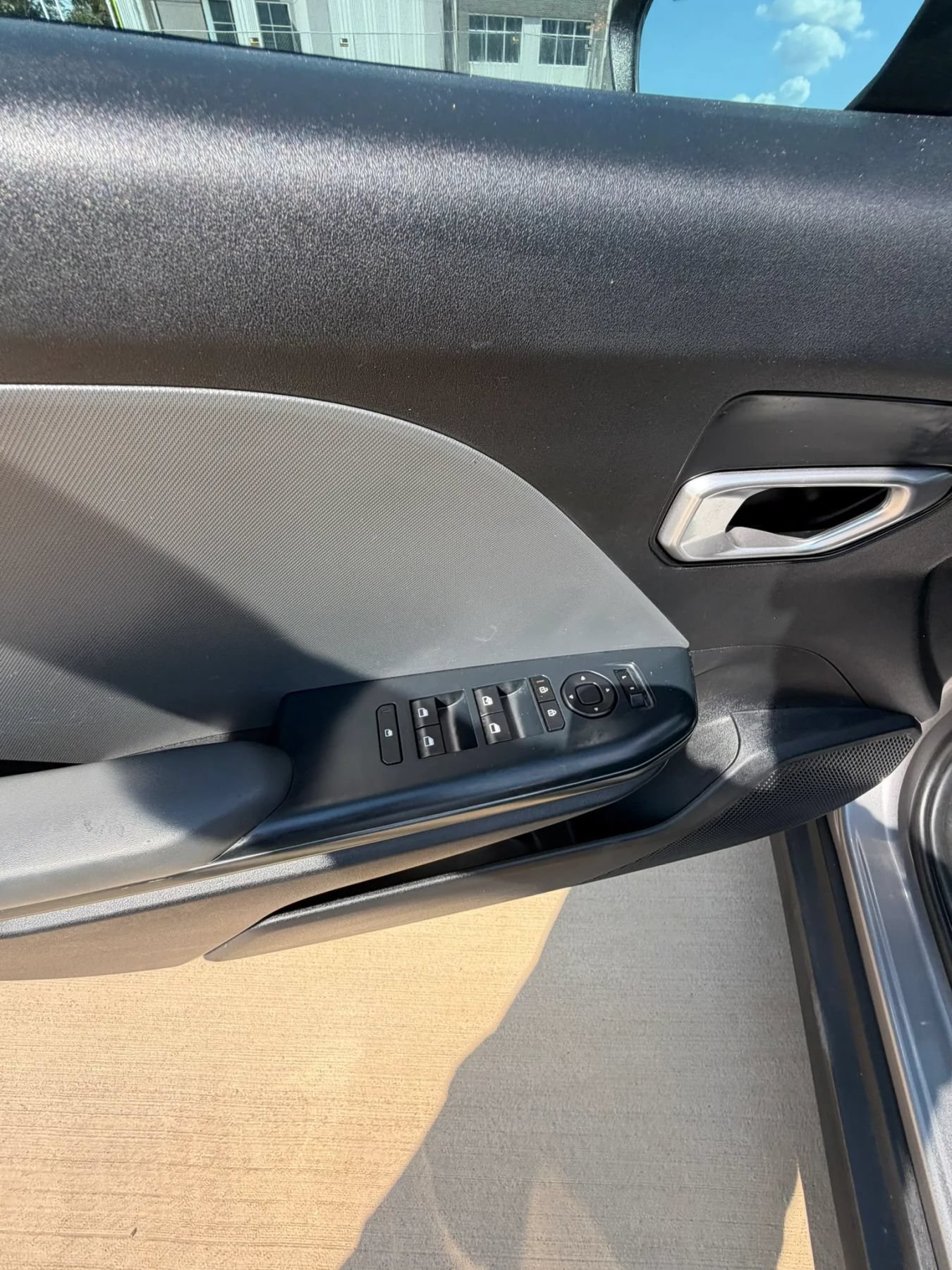 Used 2025 Kia K4 FWD image 34