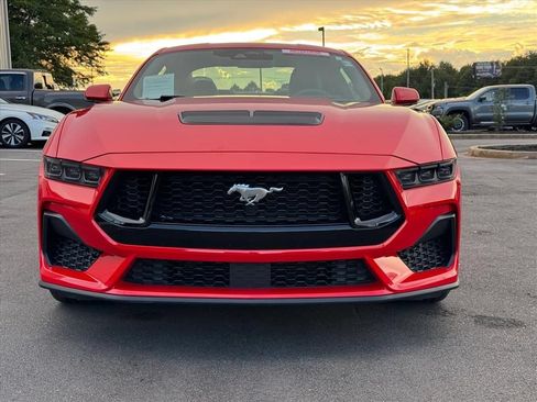 Used 2025 Ford Mustang GT Premium RWD image 8