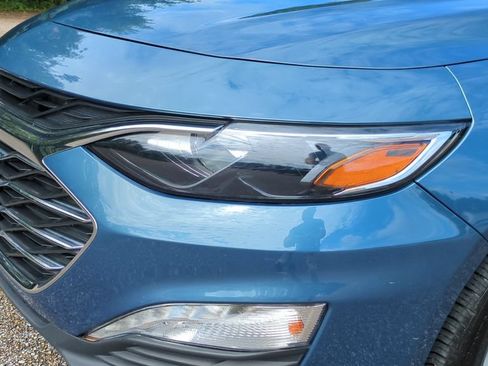 Used 2024 Chevrolet Malibu LT FWD image 9