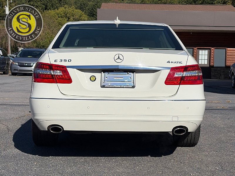 Used 2012 Mercedes-Benz E 350 4MATIC Sedan image 5