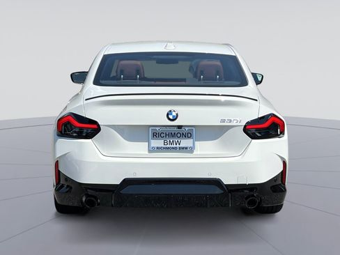 Used 2024 BMW 230i Coupe w/ Premium Package RWD image 12