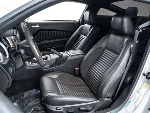 Used 2012 Ford Mustang Shelby GT500 w/ SVT Performance Pkg RWD image 20