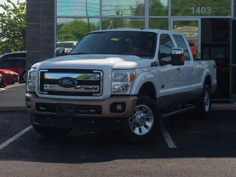 Used 2012 Ford F250 King Ranch w/ King Ranch w/Chrome Pkg AWD/4WD image 6