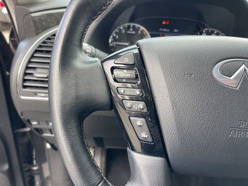 Used 2024 INFINITI QX80 Luxe image 16