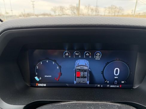 Used 2025 Ford F150 XLT w/ Equipment Group 301A Standard image 21