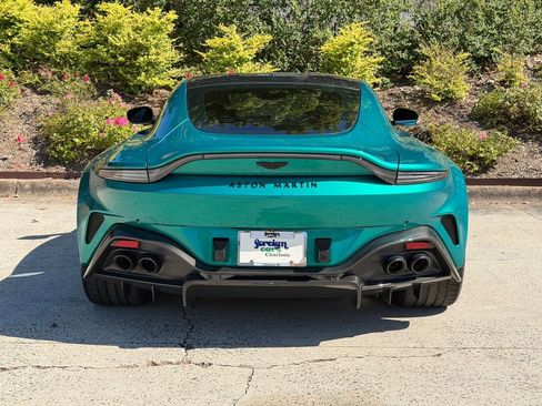 Used 2025 Aston Martin V8 Vantage Coupe image 14