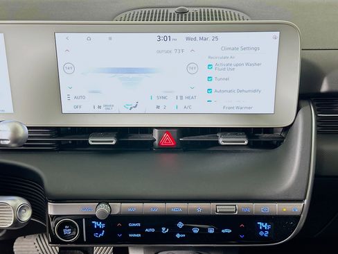 Used 2022 Hyundai Ioniq 5 SE image 24