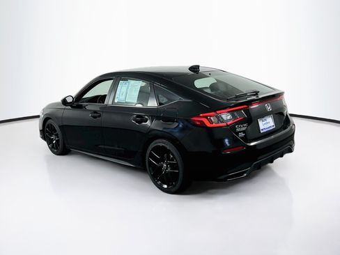 Used 2023 Honda Civic Sport image 7