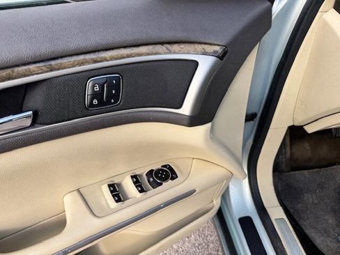 Used 2014 Lincoln MKZ Hybrid w/ Equipment Group 201A Select image 38