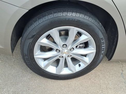 Used 2024 Chevrolet Malibu LT FWD image 20