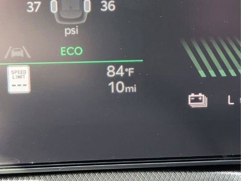 New 2026 Kia Sportage LX image 33