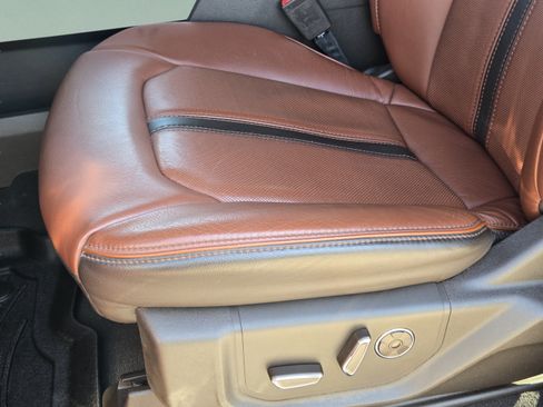 Used 2022 Ford F250 King Ranch w/ King Ranch Ultimate Package AWD/4WD image 20