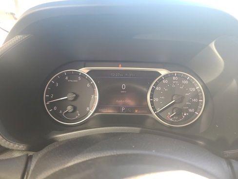 Used 2024 Nissan Sentra SV image 24