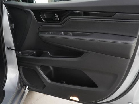Used 2026 Honda Odyssey Elite image 9