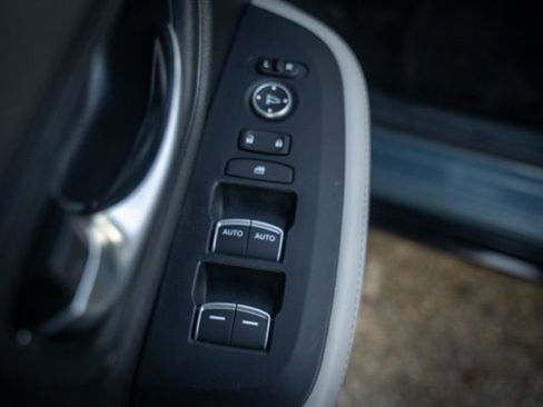 Used 2024 Honda HR-V EX-L image 22