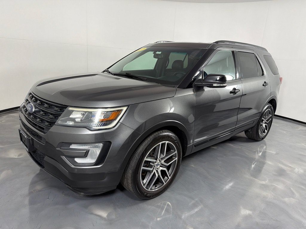 Used 2017 Ford Explorer Sport w/ Equipment Group 401A AWD/4WD image 9