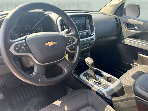 Used 2022 Chevrolet Colorado LT w/ Fleet Safety Package RWD image 7