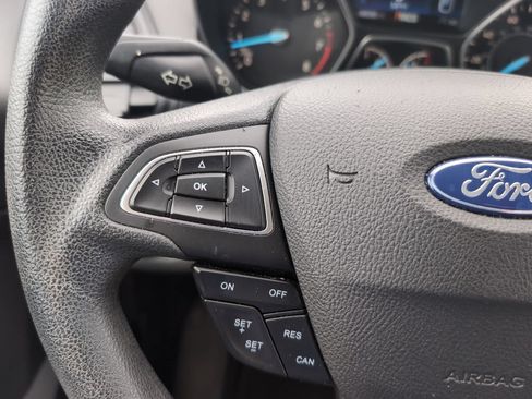 Used 2018 Ford Escape SE AWD/4WD image 16
