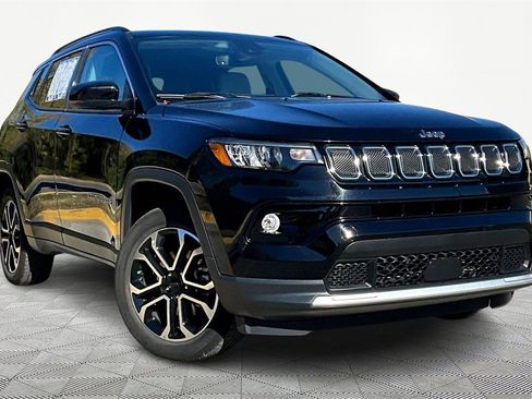 Used 2022 Jeep Compass Limited image 12