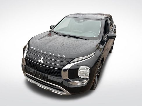 Used 2024 Mitsubishi Outlander SE image 38