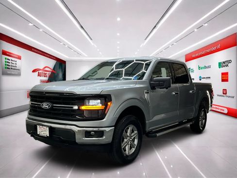 Used 2024 Ford F150 XLT AWD/4WD image 3