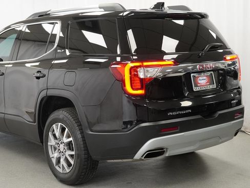 Used 2021 GMC Acadia SLT AWD/4WD image 12