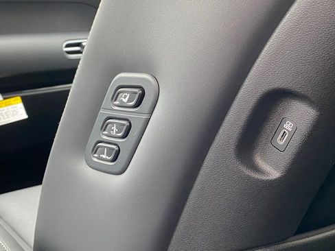 Certified 2026 Hyundai Palisade Calligraphy FWD image 31