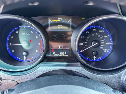 Used 2017 Subaru Outback 3.6R Touring AWD/4WD image 23