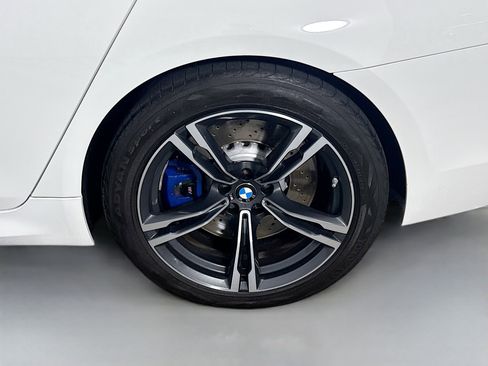 Used 2019 BMW M5 w/ Executive Package image 37