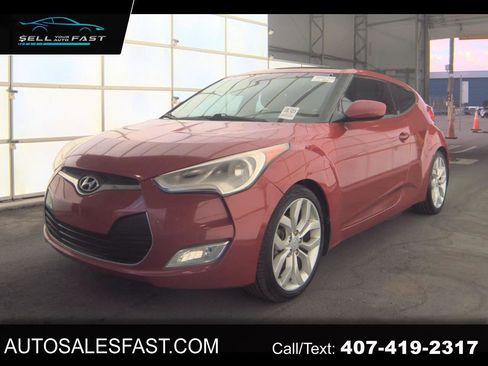 Used 2013 Hyundai Veloster W/ RED INTERIOR 2DR HATCHBACK w/ Style Pkg image 1