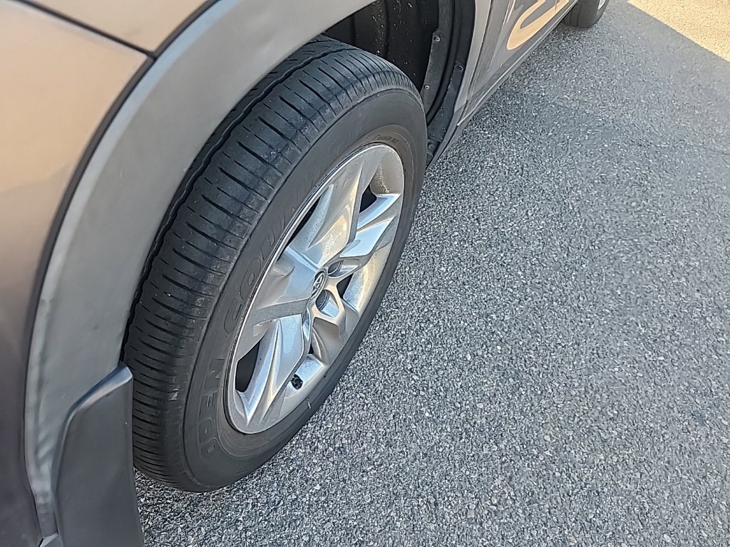 Used 2019 Toyota Highlander Limited AWD/4WD image 14