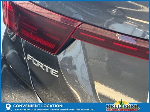 Used 2023 Kia Forte GT-Line w/ GT-Line Premium Package FWD image 13