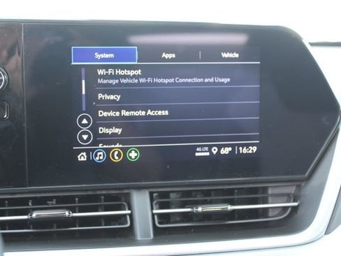 Used 2024 Chevrolet Trax RS w/ Driver Confidence Package FWD image 26