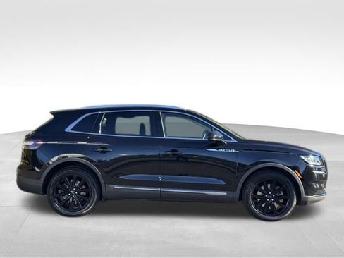 Used 2021 Lincoln Nautilus Reserve w/ Monochromatic Package image 2