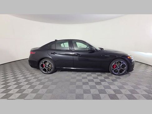 New 2026 Alfa Romeo Giulia w/ Driving Assist Package RWD image 23