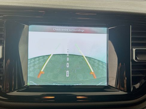 Used 2023 Dodge Durango SXT image 23