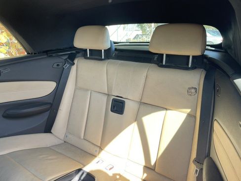 Used 2012 BMW 128i Convertible image 12