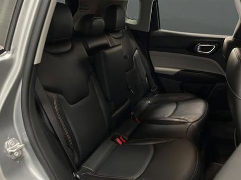 Used 2022 Jeep Compass Limited AWD/4WD image 24
