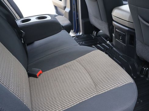 Used 2011 RAM 1500 Big Horn image 29