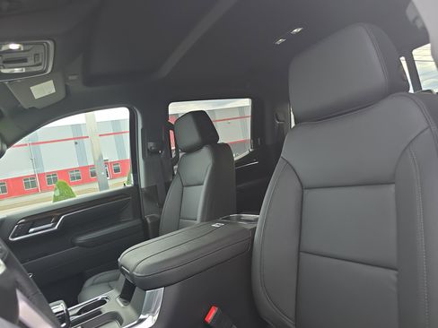 New 2026 GMC Sierra 1500 Elevation w/ Elevation Premium Package image 12