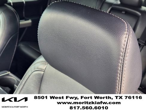 Used 2022 Ford F250 Lariat w/ Black Appearance Package AWD/4WD image 15