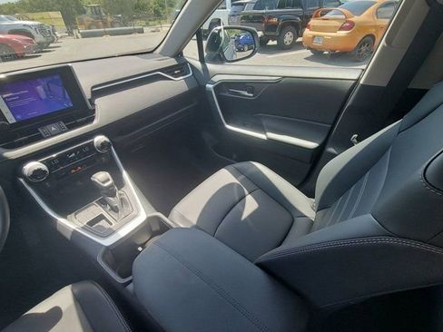 Used 2024 Toyota RAV4 XLE Premium FWD image 3