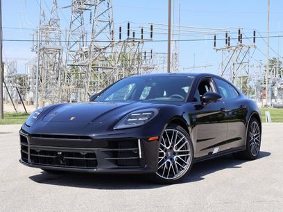 New 2025 Porsche Panamera