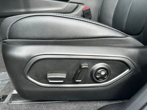 New 2026 Jeep Grand Cherokee L Limited image 22