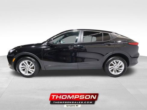 Certified 2024 Buick Envista Preferred w/ Convenience I Package image 1