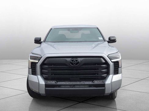 New 2026 Toyota Tundra Limited AWD/4WD image 3