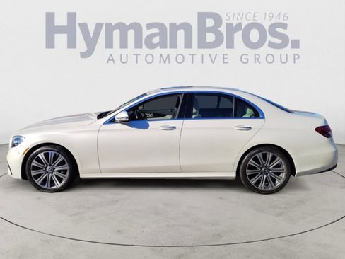 Used 2022 Mercedes-Benz E 350 Sedan image 6