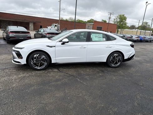 New 2026 Hyundai Sonata SEL FWD image 4