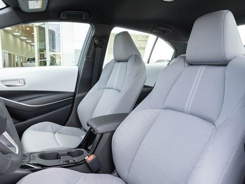 New 2026 Toyota Corolla SE image 7