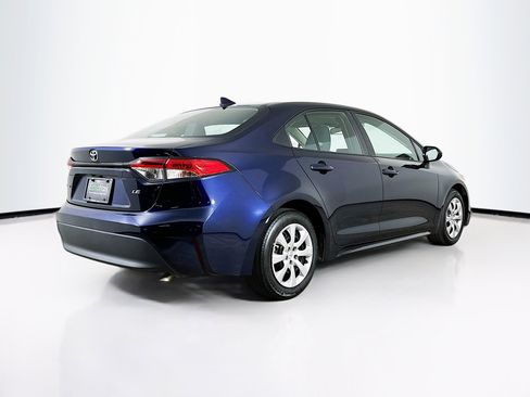 Used 2025 Toyota Corolla LE image 9